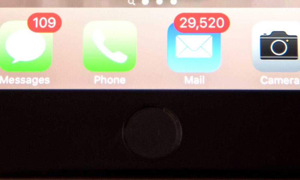 Missig Text Questions continue to grow as City Hall goes quiet over missing text ...