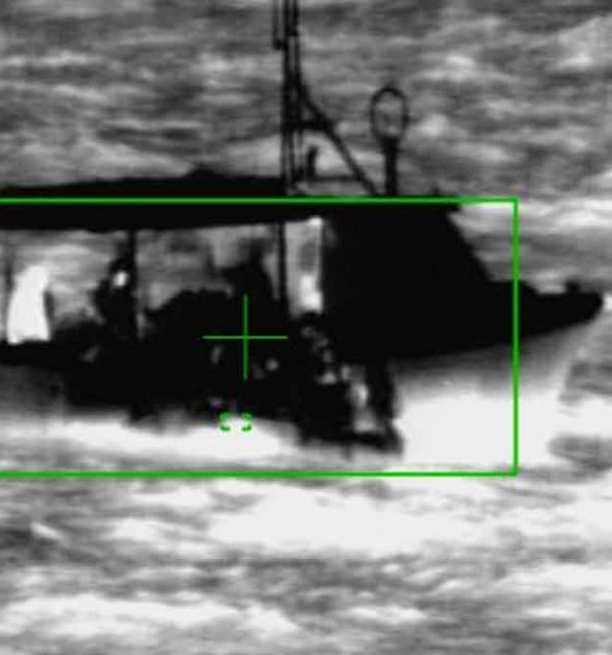 Infrared image of a fishing vessel smuggling cocaine intercepted between Venezuela and Barbados, February 3, 2026 - Forces Armées aux Antilles